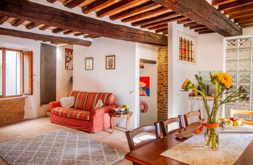 Monterotondo Marittimo Apartment | Romantic & Charming appartamento esclusivo in centro storico Cuore di Toscana