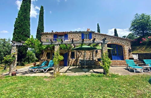 Saturnia House | Romantic rustico within sight of Saturnia