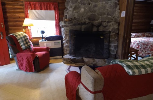 Dennysville Cottage | Rustic, 3-bedroom, log cottage, Lake-view, Pet-friendly, Downeast Maine