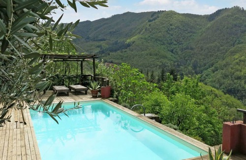 Benabbio House | Rustic single house with exclusive swimming pool and large private garden