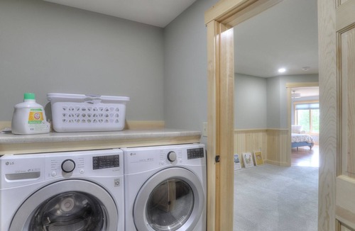 Rangeley Condo | Saddleback - RP Condo - Hendrickson 12 - built in 2021 - ski-in/ski-out