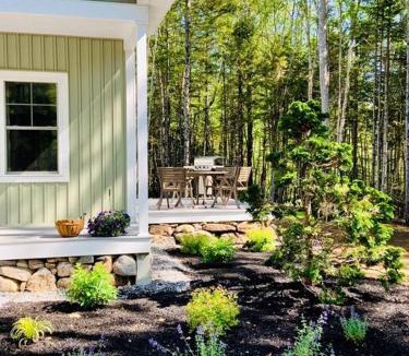 Bayville House | Shipbuilder’s Retreat Sleeps 6, 5 mins to Harbor