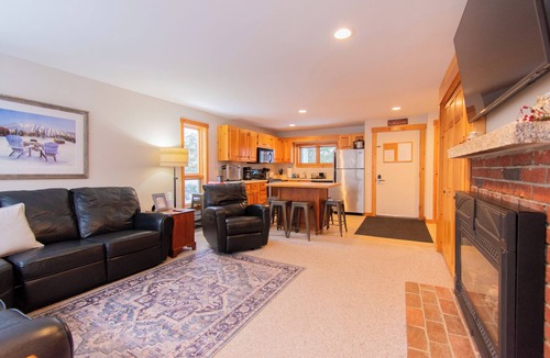 Carrabassett Valley Condo | Ski In/Out - 4 bedroom, 3 bath - Sugarloaf Mountain, Snowbrook!