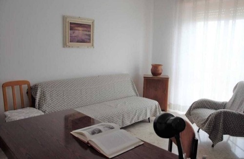 Termoli Apartment | Spacious Central Apartment in Termoli Near Beach & Train Station, Panoramic View
