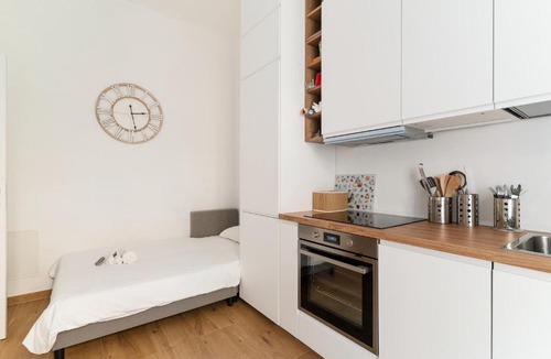 Ponte Seveso Apartment | Stazione Centrale - Tonale - Appartamento Moderno di Design