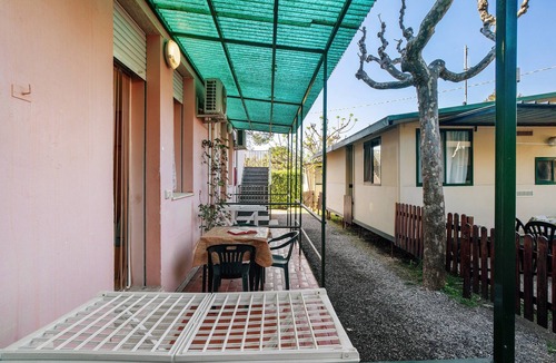 Lavina Apartment | Studio Apartment "Monolocale La Pineta 46" with Shared Pool, Private Terrace & Wi-Fi