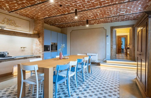 Portacomaro Villa | Stunning private villa for 10 people with A/C, private pool, WIFI, TV and patio