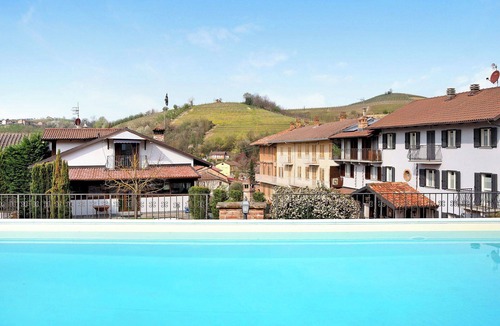 Priocca House | Stunning villa for 6 guests with pool, WIFI, A/C, TV, patio and panoramic view