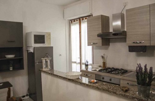 La Pietraia Apartment | Three room apartment 250 meters from the sea "Mormora"