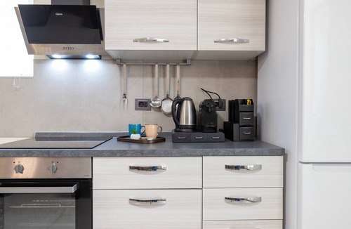 Lido House | Vacation Home 'Rosa dei Venti 2' with Terrace & Wi-Fi