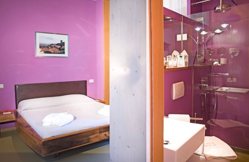 Sassofortino Bed & Breakfast | Valdonica Winery - Chill in Nature Lodge