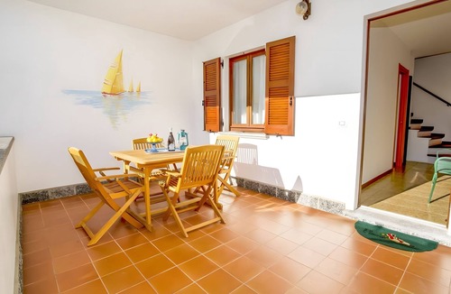 Domaso Apartment | Vento Breva holiday appartment with garden directly on the lake