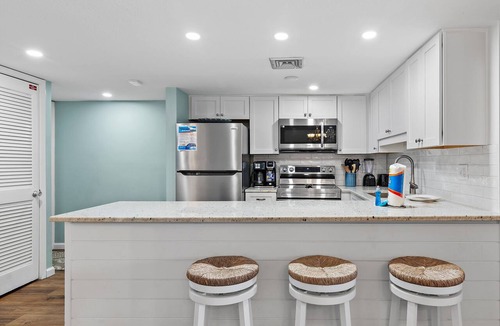 Holiday Isle Condo | 🌴Views~Pool~Tennis~2BR Hol Surf & Racquet Club 710