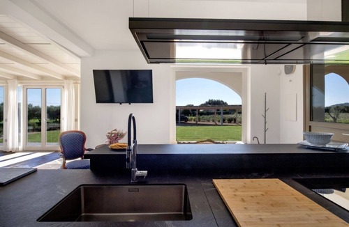 Castiglione della Pescaia Villa | Villa Casanova by Alfareal