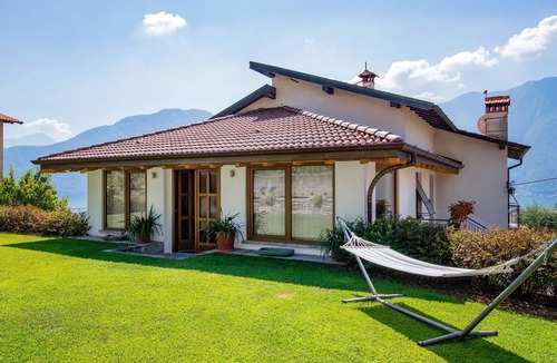 Lenno Apartment | Villa Del Sole by Interhome