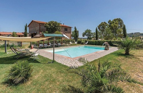 Gavorrano Villa | Villa Dicondra, fully refundable with voucher*: A welcoming two-story villa in the characteristic style of the Tuscan countryside, with Free WI-FI.