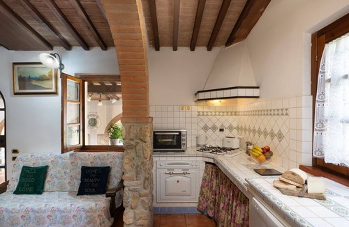 Bibbona Villa | Villa in Bibbona with 2 bedrooms sleeps 4