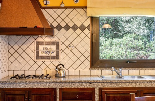 Campanedda House | Villa 'Maria Antonietta' with Private Garden and Wi-Fi