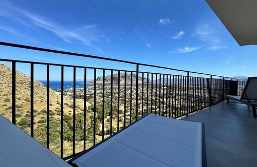 Partanna Apartment | Villa Perla Blu Mondello, breathtaking sea views and relaxation