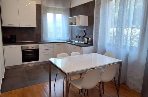Follonica Villa | Villa Rita al Mare - 6 minute walk to the beach - large private garden