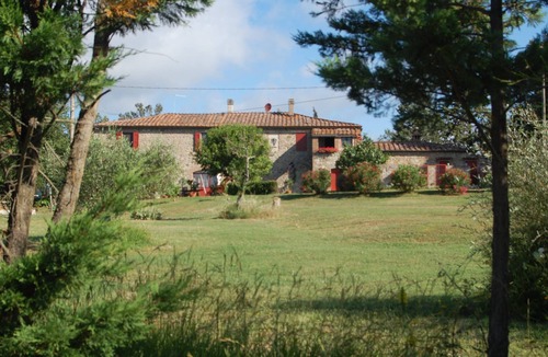 Civitella Paganico Apartment | Villa SanAnsanino—Saltwater Pool with Beach, Ginestra Apartment