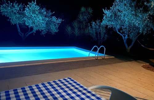 Alghero Villa | Villa with pool surrounded by olive groves. With sea view.Casa in campagna.