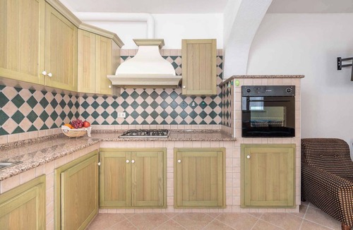 Cala Gonone Villa | Villa with terrace and washing machine