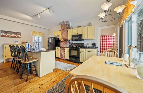 Rangeley House | Village Walk | Convenient & Charming, Hot tub