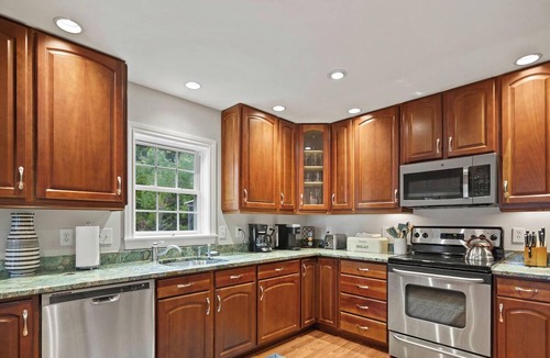 Bayville House | Waterfront 3BR East Boothbay retreat with ocean views, deck, WiFi.