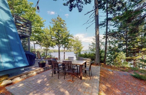 Franklin House | Waterfront A-frame on George's Pond with views, private dock, beach, kayaks, SUP