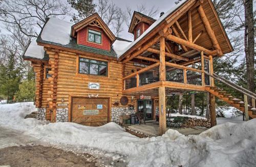 Center Conway House | Waterfront Conway Vacation Rental w/Deck!