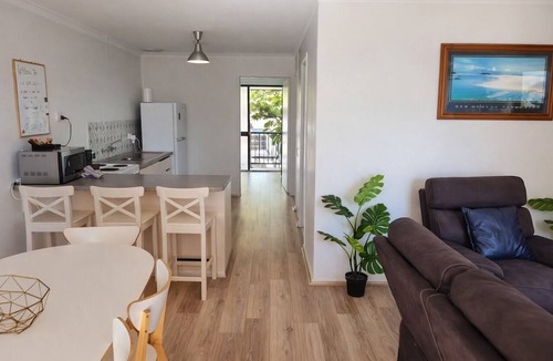 Scarborough Apartment | West Beach Lagoon 221 - Stylish Apartment!