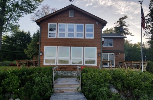 Whitefield House | White Mountain Lakefront Retreat