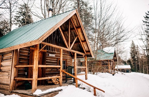 Brownville House | Wildlife Haven, Remote Cabin, Boats Included, Shared Bath