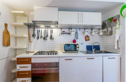 Livorno House | Wonderful private villa for 2 people with A/C, WIFI, TV and patio