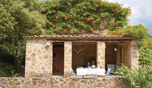 1 bedroom nice home in La Leccia (PI)