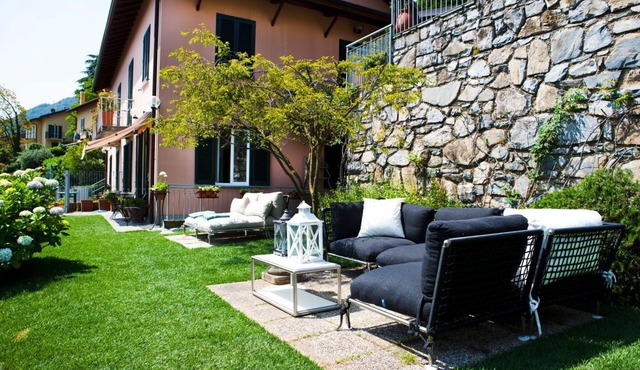 Apartment Belvedere spectacular lake view, garden & close to center