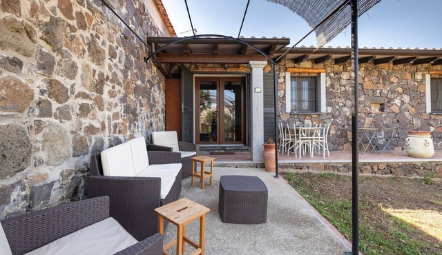 Apartment Casa Sole with Mountain View, Wi-Fi, Garden & Terrace