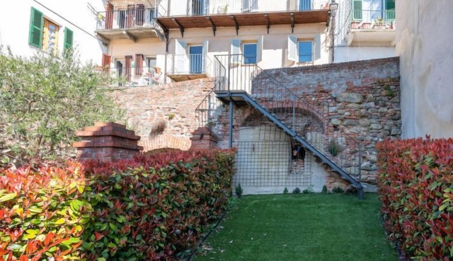 Apartment Ex Hotel Italia in Sciolze - 4 persons, 2 bedrooms