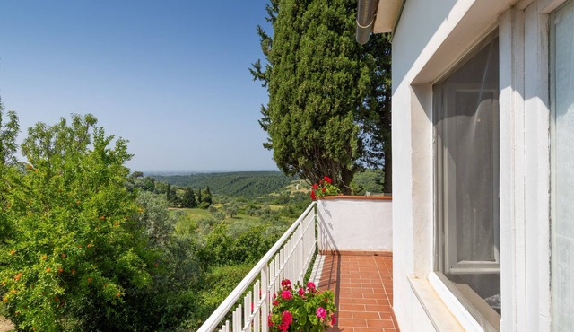 Apartment 'L'arancio' with Sea View, Private Terrace and Wi-Fi