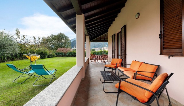 Apartment 'Lago' with Mountain View, Private Terrace and Wi-Fi