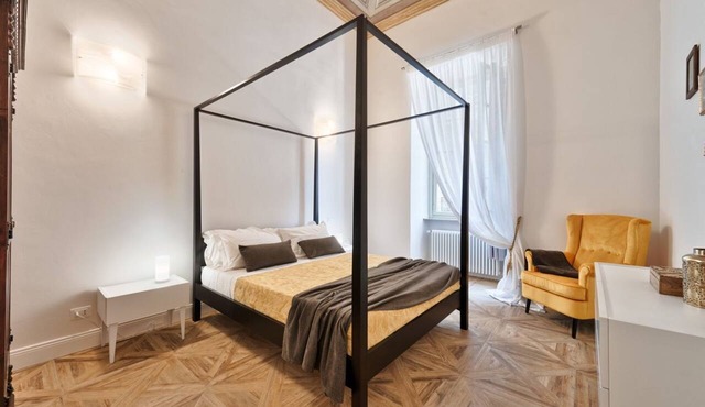 Apartments To Art Bollati