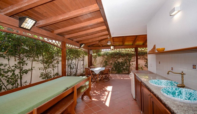 Awesome apartment in Marina di Modica