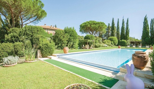 Awesome home in Paganico GR