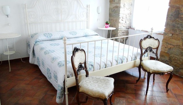 B&B Gens Julia