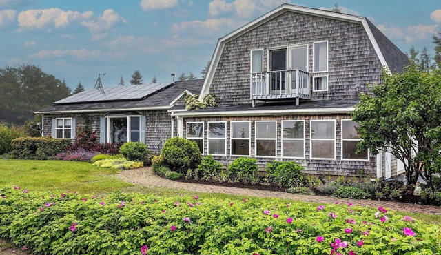 Bay Views: Peaceful Acadia National Park Getaway!
