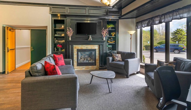 Black Bear Inn, an Ascend Collection Hotel