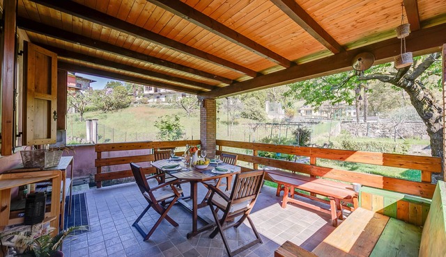 Brighty Rainbow House Garden, Armeno, Italy