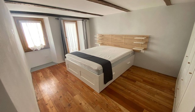 Cá di Gin 1* floor apartment in the old town