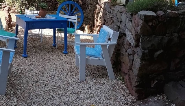 Casa Belvedere Sa Costa: apartment nestled in the green countryside in Dorgali